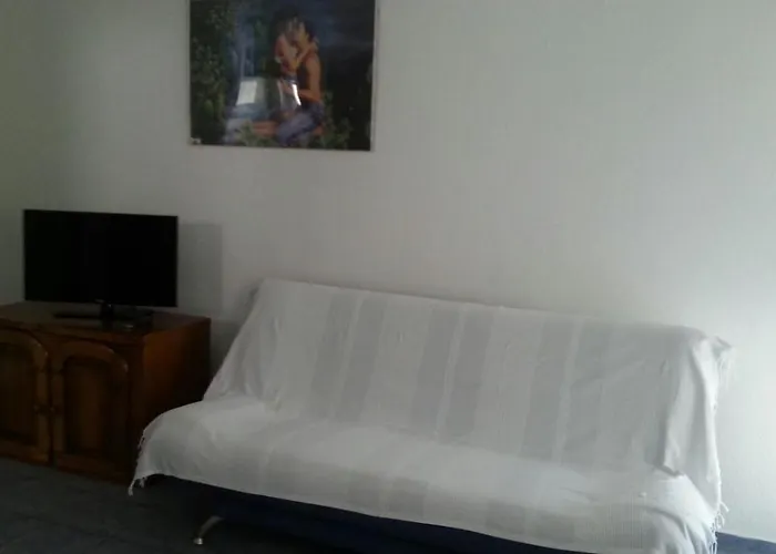 Miskovic * Makarská